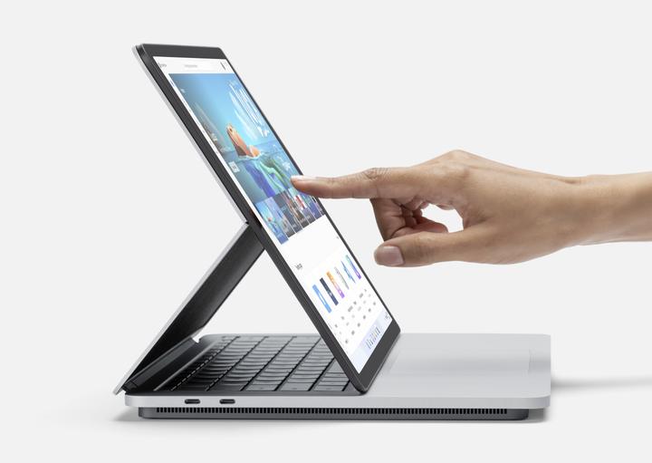 Immagine prodotto Microsoft Surface Laptop Studio (14.40", Intel Core i7-11370H, 16 GB, 512 GB, DE)