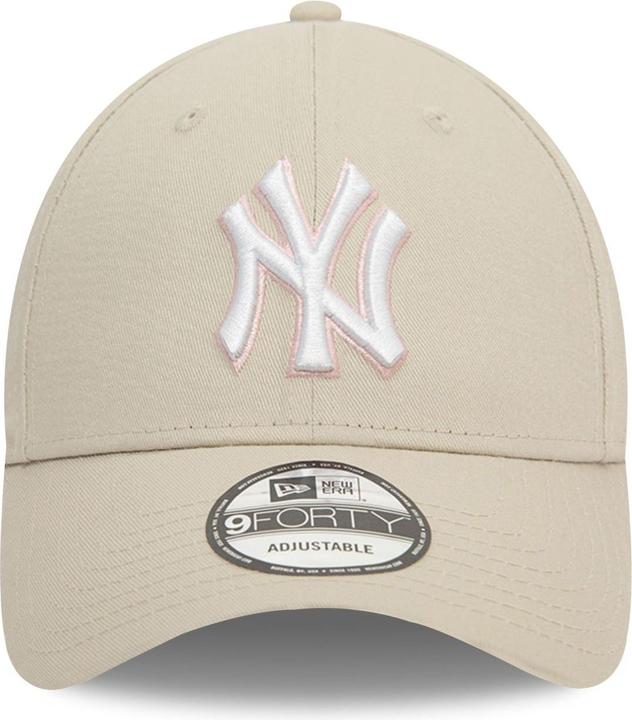 Actual product image New Era 9Forty Strapback Sidepatch New York Yankees