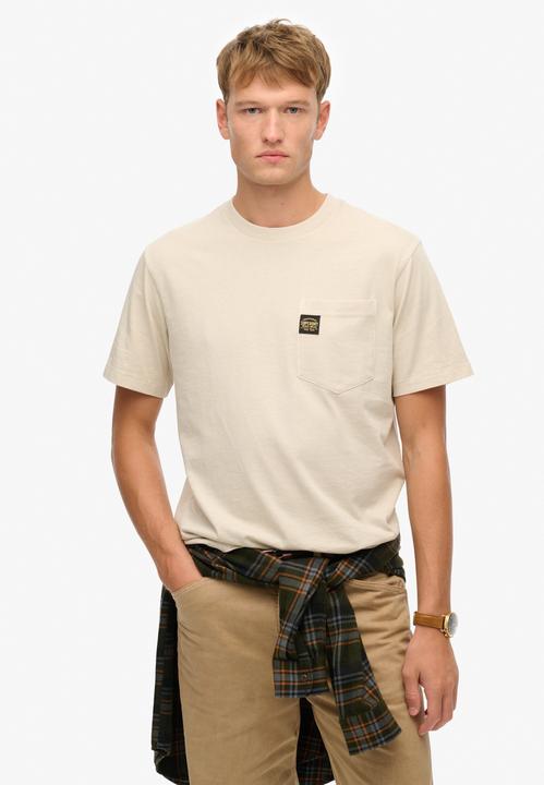 Actual product image Superdry Contrast Stitch Pocket T-shirt (L)