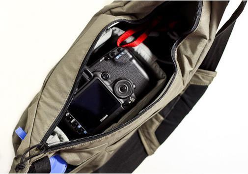 Actual product image Lowepro Passport Sling SLR camera bag Mica (Camera shoulder bag)