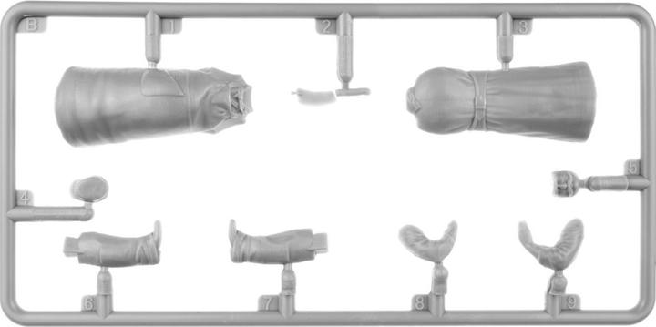 Actual product image 1:35 Fig. set butcher (2)