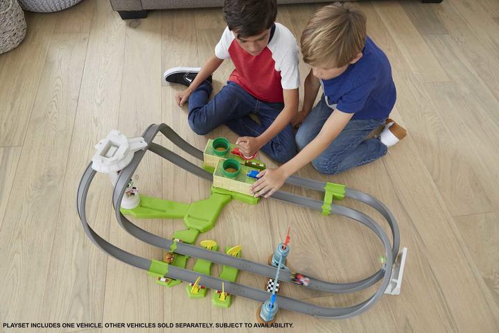 Produktbild Hot Wheels Mario Kart Circuit Lite Track