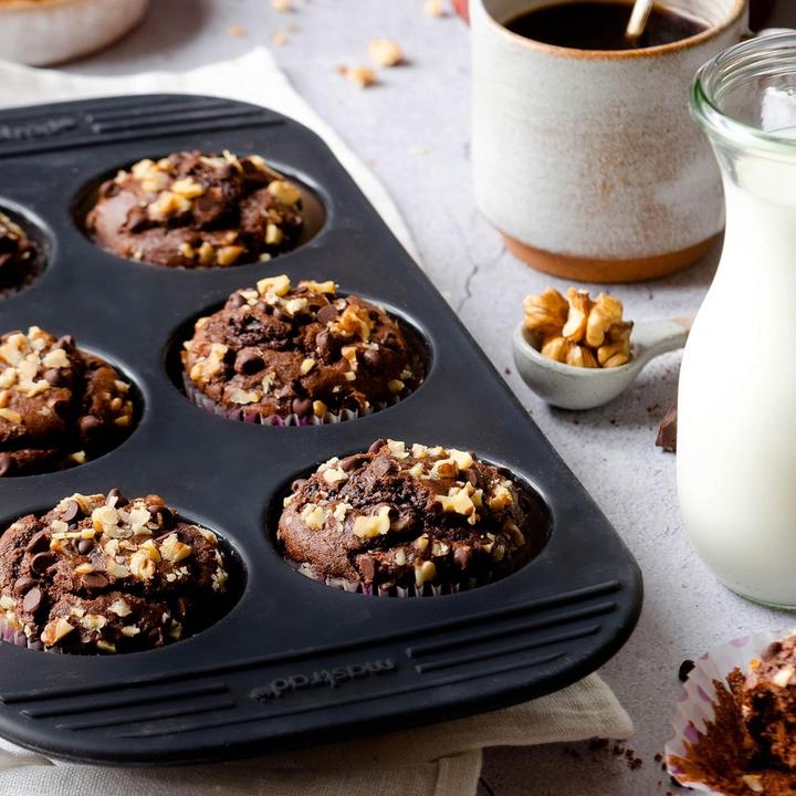 Actual product image Mastrad Muffin baking tin silicone 6 pieces