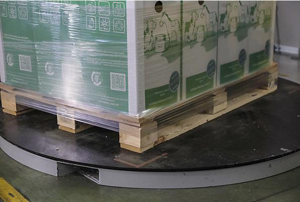 Produktbild Manu Packaging PE-Maschinenstretchfolie, B 500 mm, ab 1 VE, Folie 23 µm, VE 45 Stk, transparent (45 Stück)