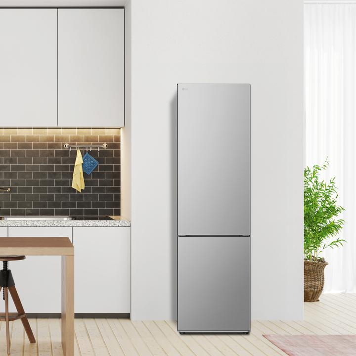 Actual product image LG GBV22NCBPY (387 l)