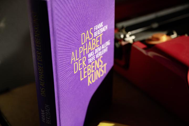 Produktbild Das Alphabet der Lebenskunst (Deutsch, Frank Berzbach, 2025)
