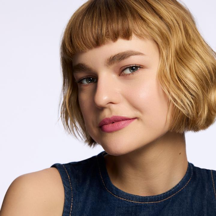 Actual product image Catrice Intense Matte (Don't Walk, 16 Run)