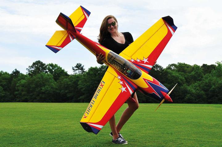 Produktbild Extremeflight-RC EXTRA 300 70" V2 ROT / GELB ARF