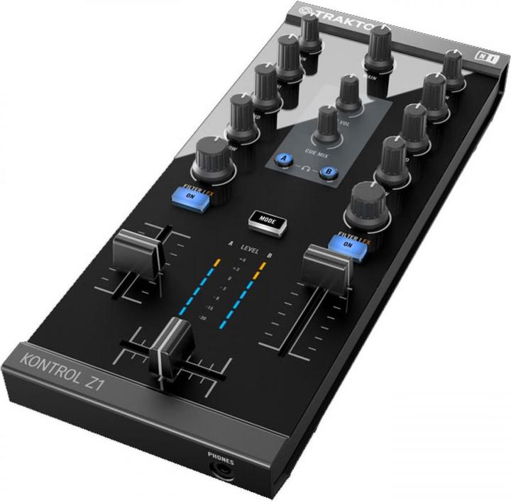 Actual product image Native Traktor Kontrol Z1
