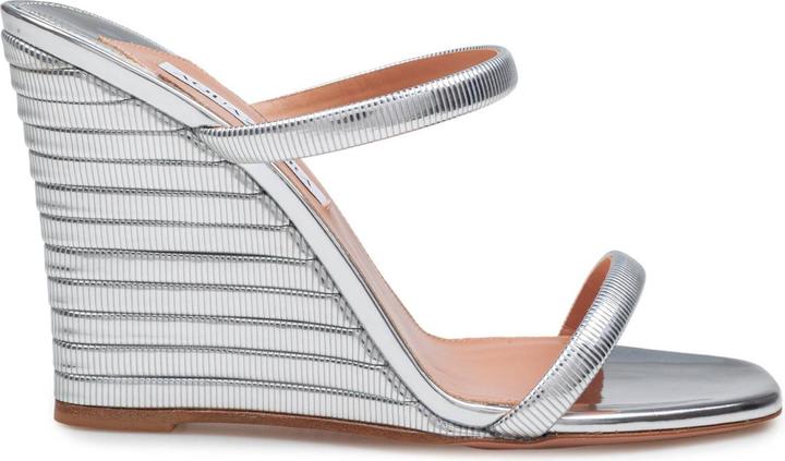 Produktbild Aquazzura Aquazzurra riviera chain ​​wedge sandal in mirror-effect leather silver color (38)