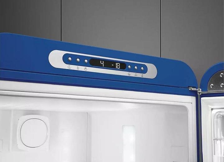 Image du produit Smeg Style rétro FAB30RBE5 (294 l)