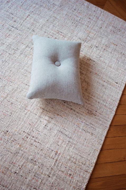 Produktbild HAY - Dot Cushion Mode 60x45 cm - Warm grey (541524) (60 x 45 cm)