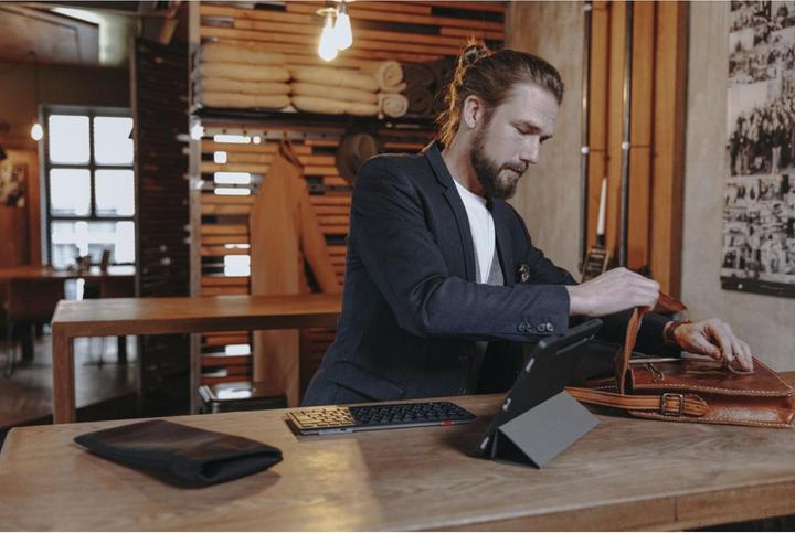 Produktbild CHERRY KW 9200 Mini (DE, Kabellos)