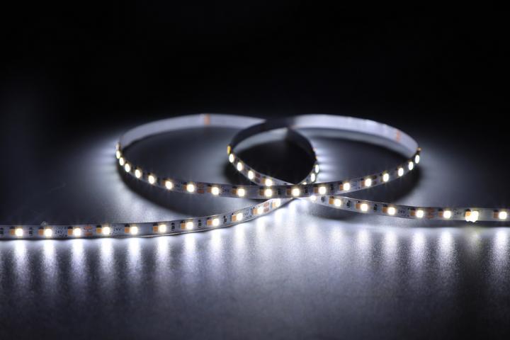 Produktbild Synergy 21 LED Flex Strip 80 grÃ¼n DC24V 24W LP IP68 (Grün, 500 cm, Indoor)
