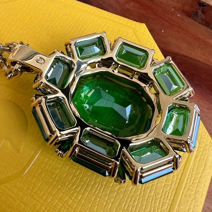 Produktbild Swarovski Millenia Halskette Verschiedene Schliffe Grün Gold (Metall mit Goldlegierungsschicht, 80 cm)