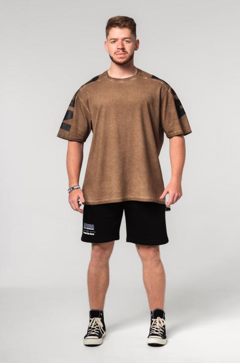 Actual product image Nebbia Washed-off oversized T-shirt Lifting Club 368 - light brown (XL)