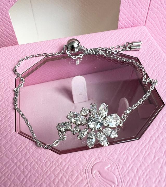 Swarovski Gema bracelet 5648979 (24 cm, Rhodium-plated metal)
