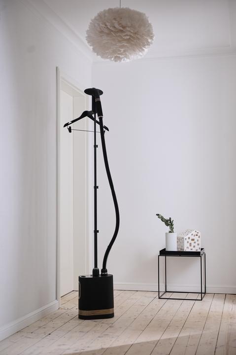 Actual product image SteamOne Stilys Mic vertical steam straightener (2000 W, 42 g/min)