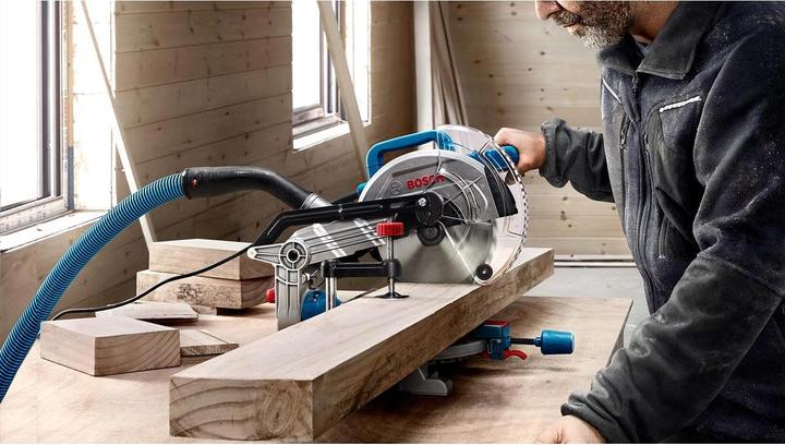 Produktbild Bosch Professional GCM 18 V-216