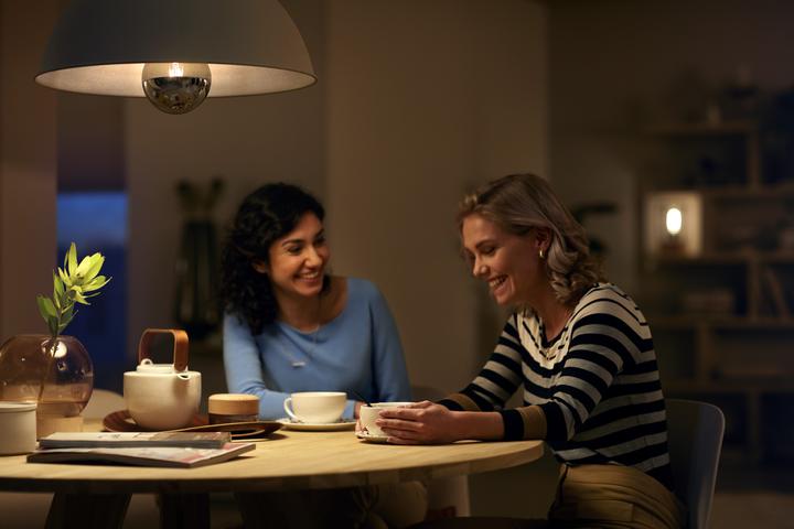 Produktbild Philips Lampe (E27, 7.20 W, 650 lm, 1 x, F)