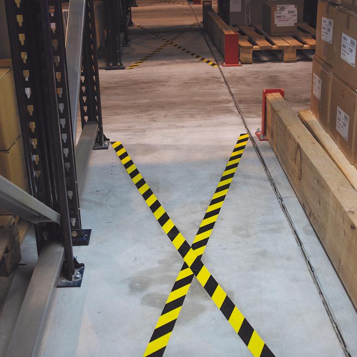 Actual product image Tarifold Floor marking tape 50mmx33m yellow/black (50 mm)