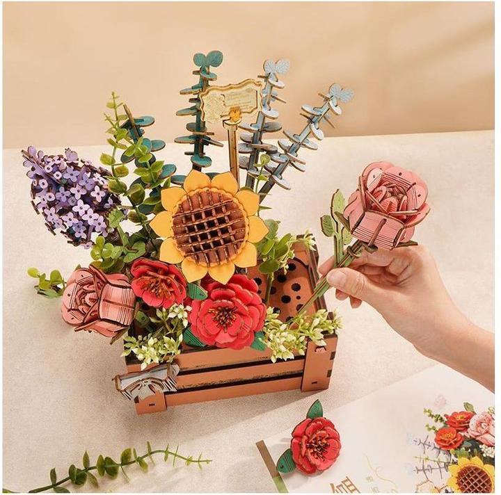 Produktbild Robotime Modellbausatz 'Wooden Bloom Box' (658 Teile)