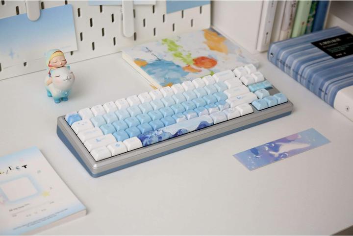 Image du produit Varmilo Epée 68 (US, Filaire, Sans fil)