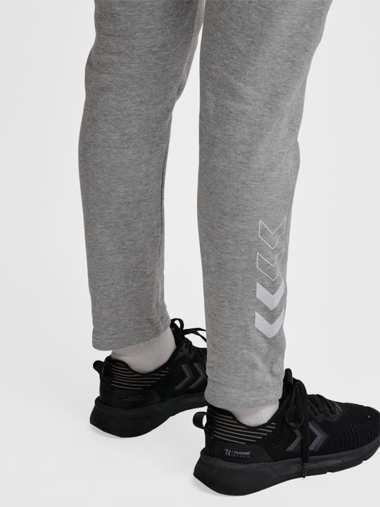 Actual product image hummel Hmlelemental Tapered Pants Woman (XS)