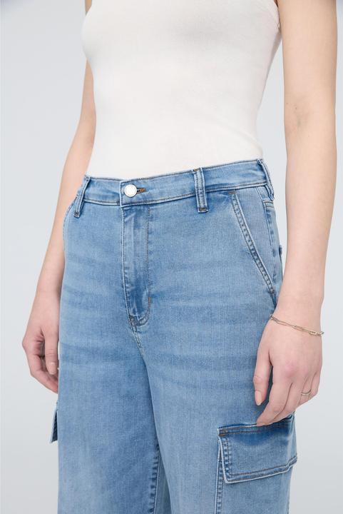 Actual product image Du/Er Performance Lite High Rise Cargo (W26/L28)