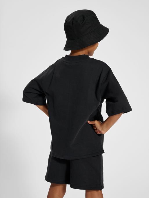 Actual product image hummel stsLAKER SWEATSHIRT S/S (122)