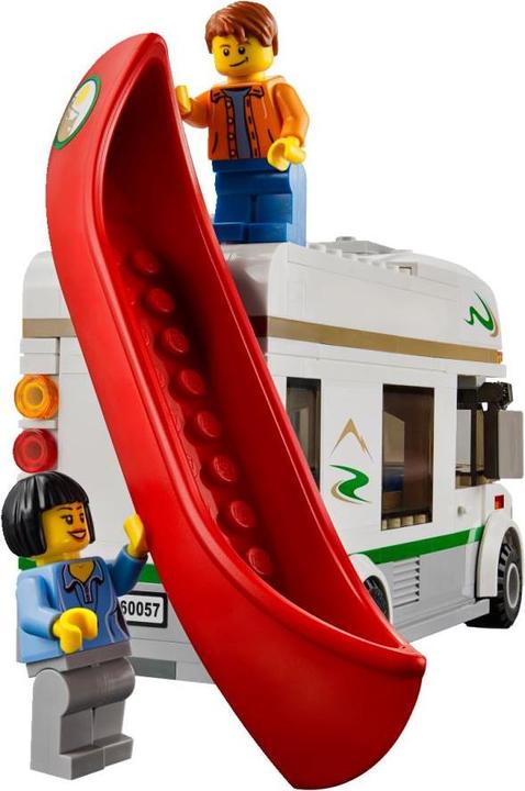 Actual product image LEGO City camper van with canoe (60057, LEGO City)