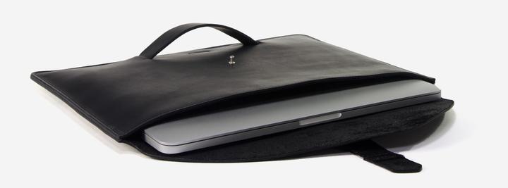Actual product image Le Feuillet La Pochette à main Sangle