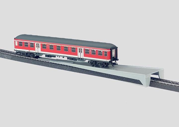 Produktbild Märklin H0 C-Gleis (mit Bettung) 7224 (Spur H0)
