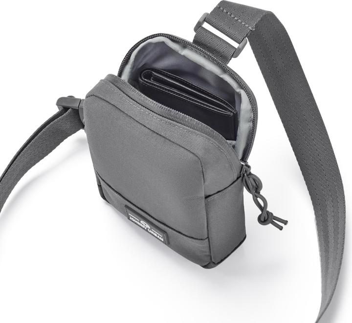 Actual product image Johnny Urban Brusttasche Arthur