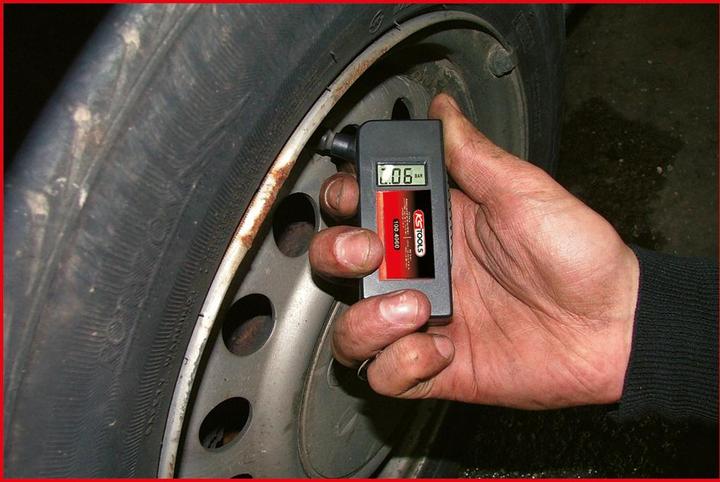 Produktbild KS Tools Digital Reifendruck- und Reifenprofil-Tiefenmesser