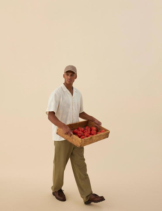 Actual product image Forét Clay (XL)