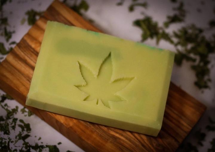 Actual product image Vivi Soaps Gentle hemp oil soap (Hard soap)