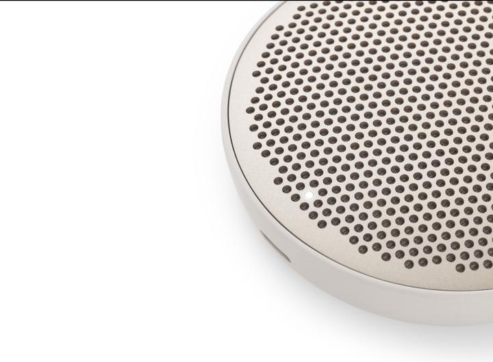 Actual product image B&O BeoPlay P2 (10 h, Rechargeable battery operated)