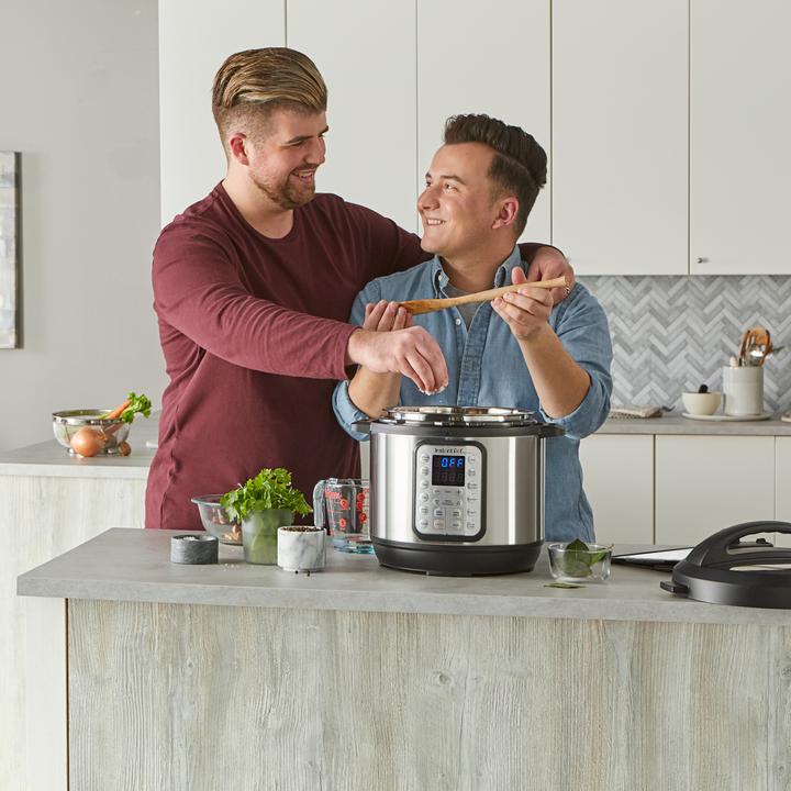 Actual product image Instant Pot Duo Plus pressure cooker