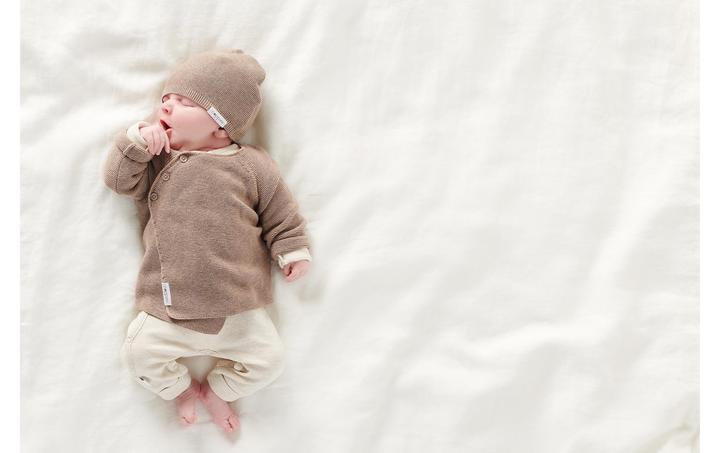 Produktbild Noppies Baby-Mütze Rosita Gestrickt Taupe 3-6 Mt (62/68)
