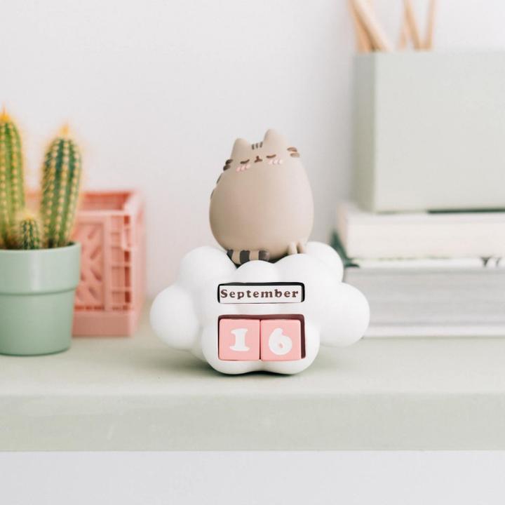 Produktbild NoName PUSHEEN - Calendrier Perpétuel 3D en Résine - '10x12x13cm' (10 x 13 cm, Harter Einband)