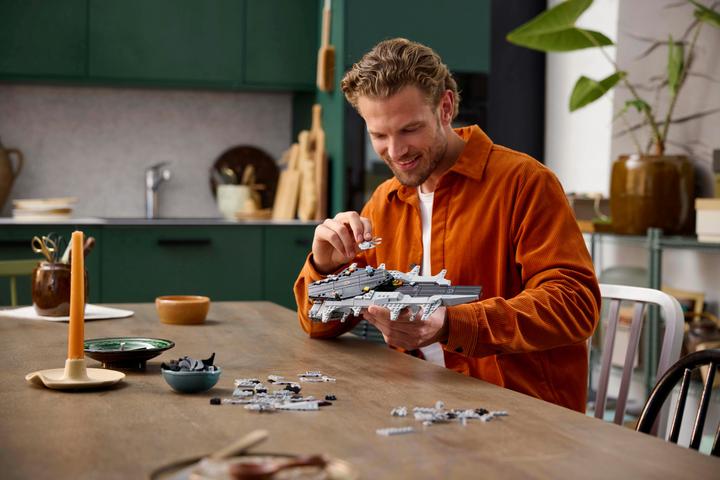 Produktbild LEGO Helicarrier der Avengers (76295, LEGO Marvel, LEGO Seltene Sets)