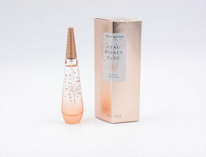 Actual product image Issey Miyake L'Eau d'Issey Pure Petale de Nectar (Eau de toilette, 50 ml)