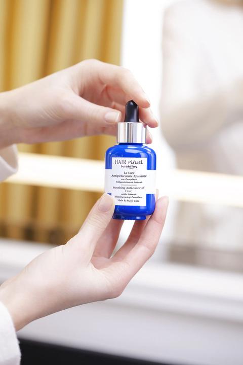 Image du produit Hair Rituel by Sisley La Cure Antipelliculaire Apaisante (60 ml)