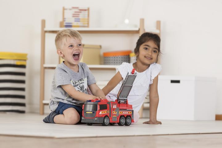 Actual product image Dickie fire fighter
