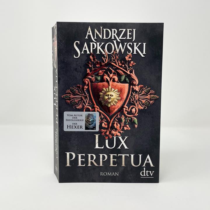 Actual product image Lux perpetua (German, Andrzej Sapkowski, 2021)