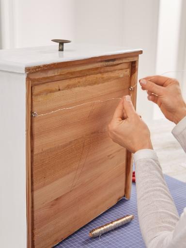 Image du produit tesa Clou de colle ajustable