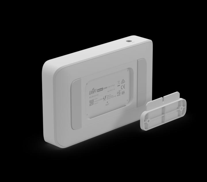 Immagine prodotto Ubiquiti USW-LITE-8-POE (8 Porti)