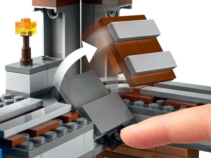 Actual product image LEGO The first adventure (21169, LEGO Minecraft)