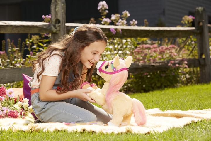 Image du produit FurReal FRF Cinnamon, mon poney stylé (35 cm)